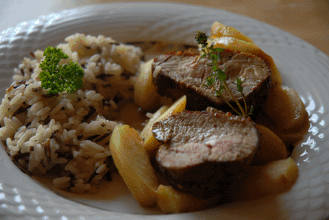 Schweinefilet mit Honigäpfeln